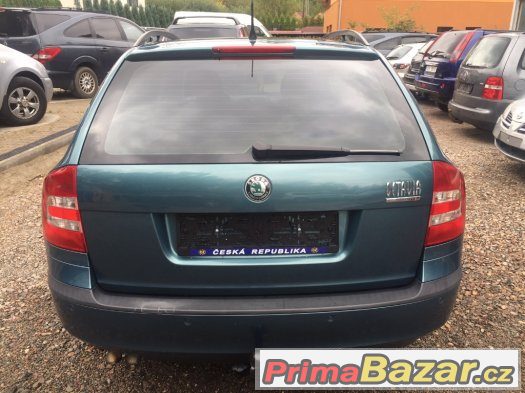 Škoda Octavia 2.0 TDI elegance, klimatronik – fotografie 3