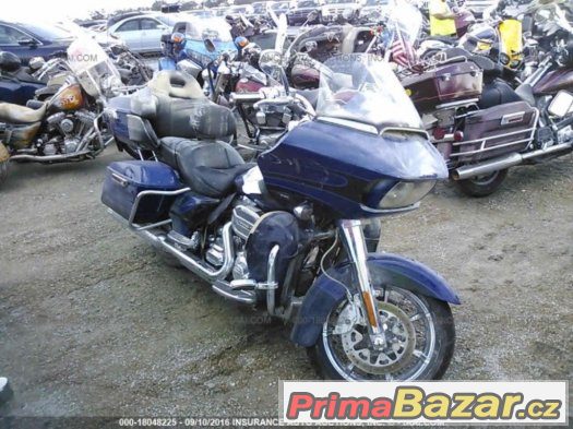 Harley-davidson road glide CVO FLTRUSE – fotografie 1