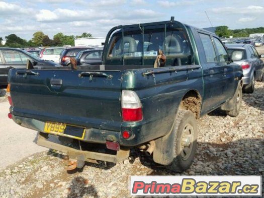Mitsubishi L 200 motor 2,5 TD – fotografie 2