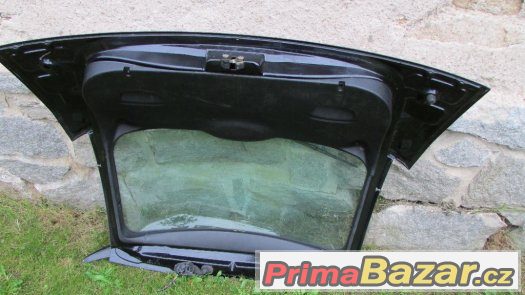 Dveře Ford Focus I. hatchback,černá metalíza – fotografie 3