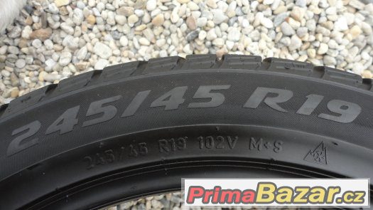 2x zimní pneumatiky Pirelli 245/45/R19 102V – fotografie 3