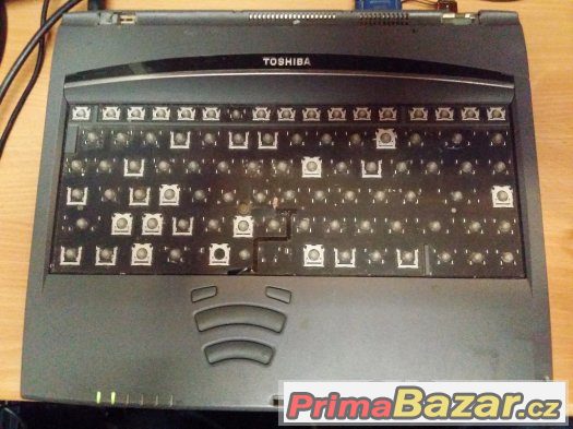 Toshiba Tecra 8200 – fotografie 2