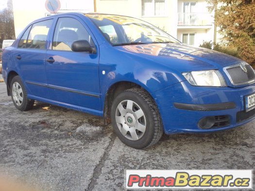 Fabie sedan – fotografie 1