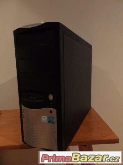 PC skříň – fotografie 2