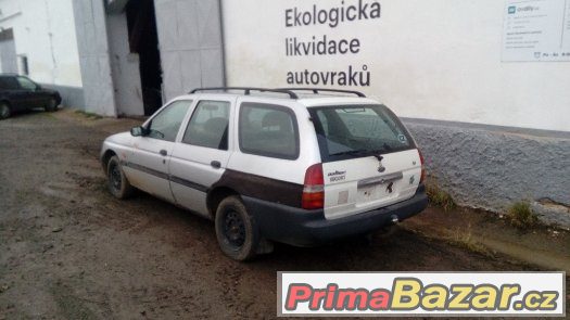 Ford Escort combi 1.6 16 66 kw – fotografie 2