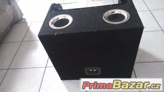 Prodám Aktivní subwoofer Honda +zesilovač 600W – fotografie 2