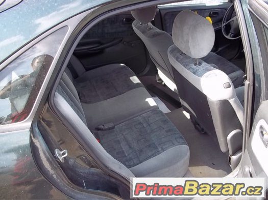 Mazda 626 GLX 1.8 nebo 2.0 16V rok 1997 - 2002 – fotografie 4