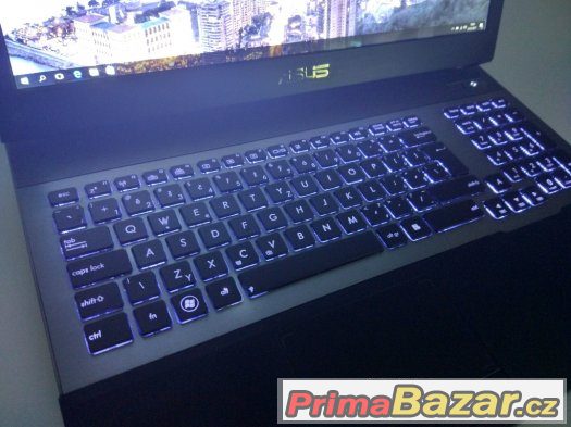 HERNÍ DĚLO ASUS ROG G75VW 17,3" i7-3610QM 10GB GTX 660M – fotografie 2