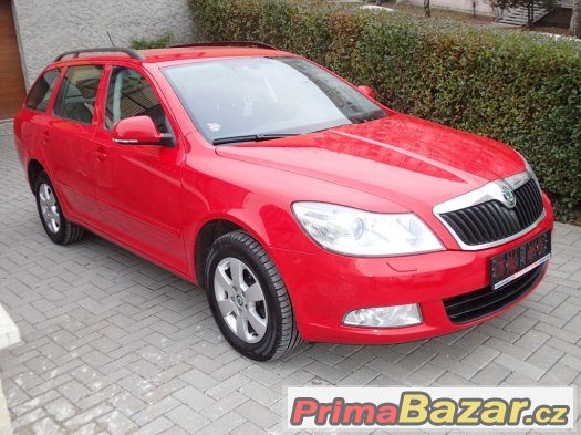 Škoda Octavia combi 1.6TDi Koup.ČR,1.majitel,XENONY,2013 – fotografie 3