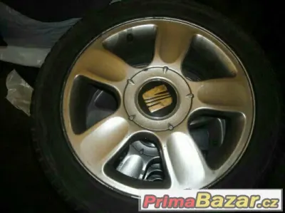 Prodám 15" ALU Seat + Pneu