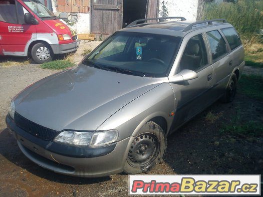 Opel Vectra 1.6,16 V r.v. 1998 – fotografie 2