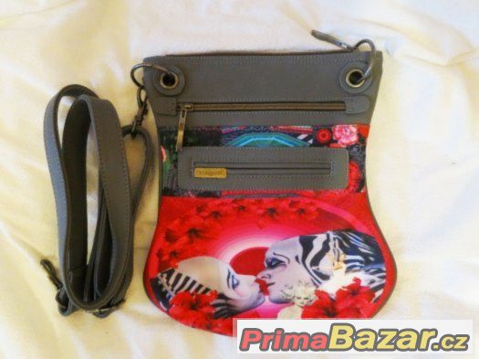 NOVÁ kabelka DESIGUAL crossbody, velmi levně – fotografie 1