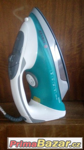 KERAMICKÁ ŽEHLIČKA SINGER SSI 3200 – fotografie 2