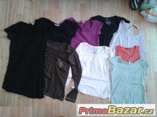 Dámská trička vel. S/M 9ks ceana za všechny pošta zdarma – fotografie 1