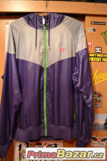 NIKE WINDRUNNER – fotografie 1