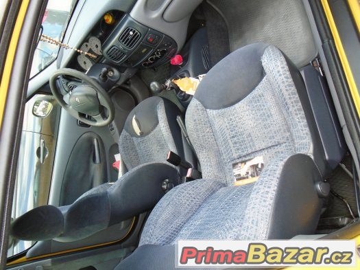 Renault Megane Coupe 1.4 16V 70KW na ND – fotografie 3