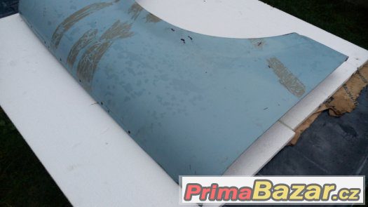 blatník Trabant pravý – fotografie 2