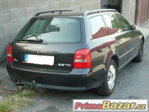 Audi A4, A6, Allroad - originální páté dveře – fotografie 5