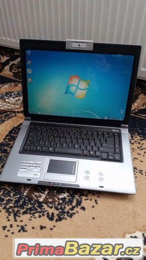 Asus F5R series krasny stav – fotografie 5