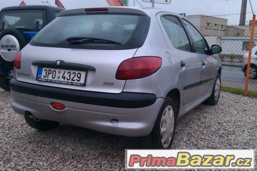 PEUGEOT 206 1,9 DIESEL r.:2001 - bez EKO daně – fotografie 3