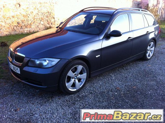 BMW E91 2.0D 110kw r,v 5/2007 servisni kniha – fotografie 1