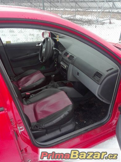 Škoda Fabia 1.9SDI Combi – fotografie 5