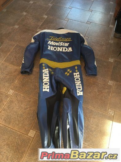 MOTO kombinéza-TELEFONICA Movistar-nová-cena 5.000,-Kč – fotografie 2
