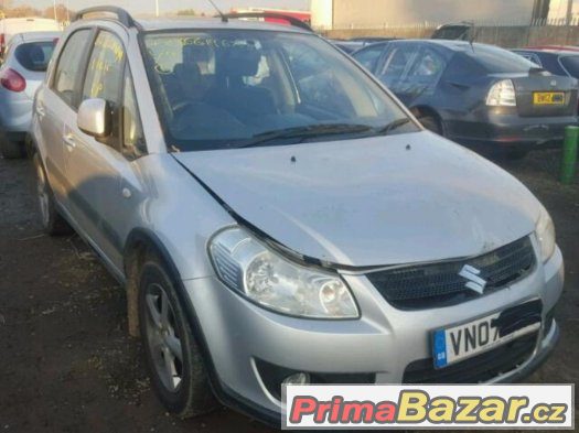 Suzuki SX4 – fotografie 2
