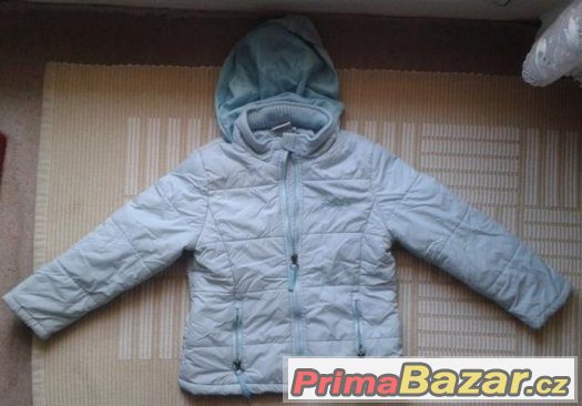 svetle modra s kapuci zn.128,na zip s kostici,heboucka,levne – fotografie 1
