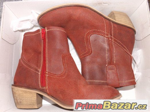 Kotnickove kozene boty,vel 39, zn. Bata - SUPER STAV – fotografie 1