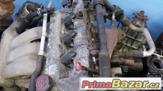 Motor Jaguar X-type 2.5. V6 144 kW – fotografie 1