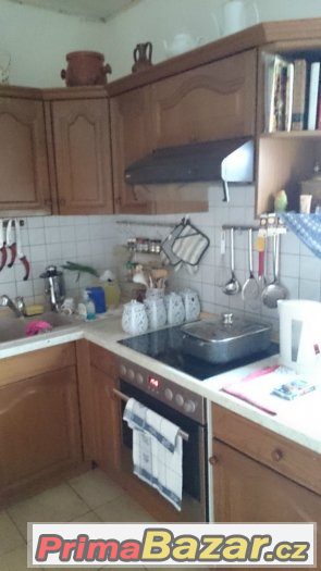 Rustikální rohová kuchyně dub – fotografie 3