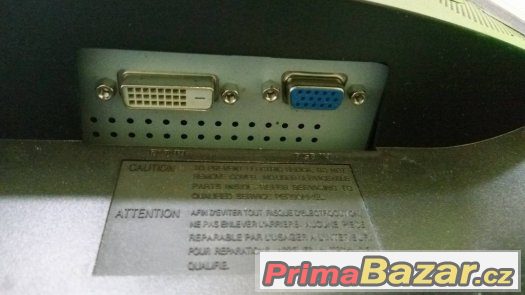 Samsung monitor 24" – fotografie 3