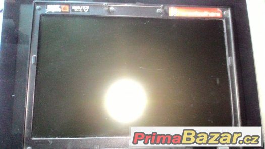 lcd z dell notebooku d830 – fotografie 1