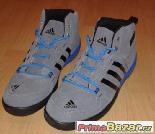 outdoorové boty Adidas Daroga velikost UK9 doprava zdarma – fotografie 1