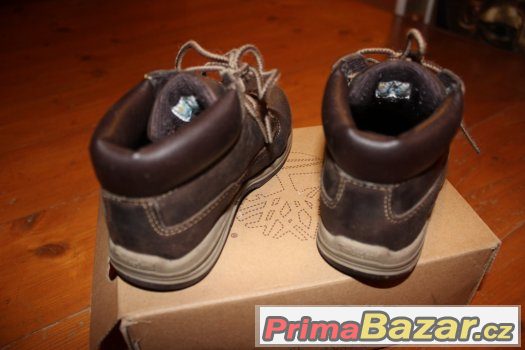 Prodám chlapecké boty Timberland – fotografie 4