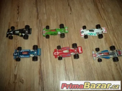 retro autíčka