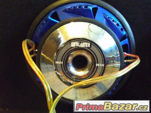 Subwoofer 3000 W + zesilovač a kabeláž – fotografie 3