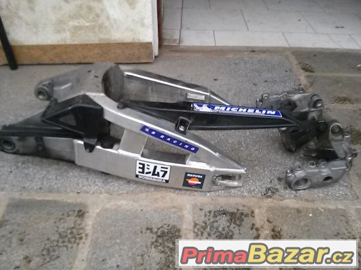 kyvná vidlice honda cbr 929 rr – fotografie 2