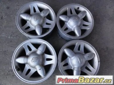 Alu kola,elektrony rozteč 6x139.7 Nissan za 4ks