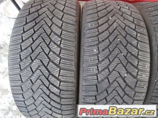 Zimní pneumatiky 225/45 R17 94H Continental 90% – fotografie 3