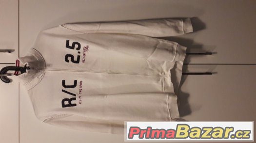 znackove triko guess nove – fotografie 3