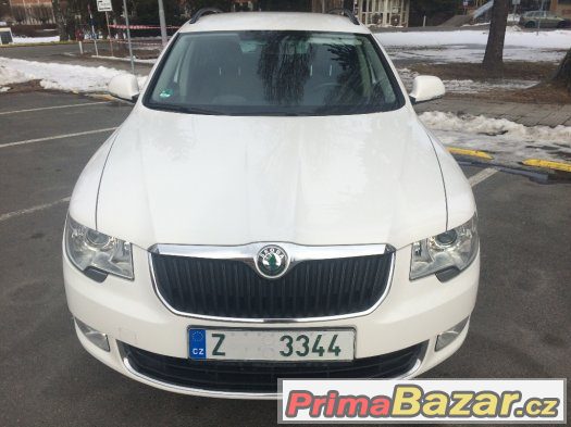 SUPERB COMBI 2,0 TDI /DSG/ NAVIGACE / 2012 / VYHŘ.CEL.SKLO – fotografie 2