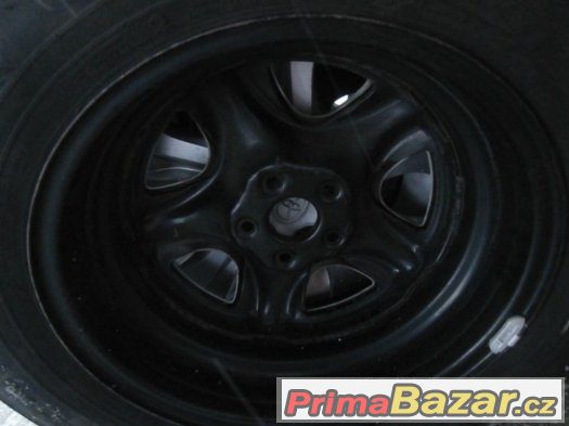 Zánovní sada rozteč 5x114.3 Toyota RAV4 vel.17  za 4ks – fotografie 5