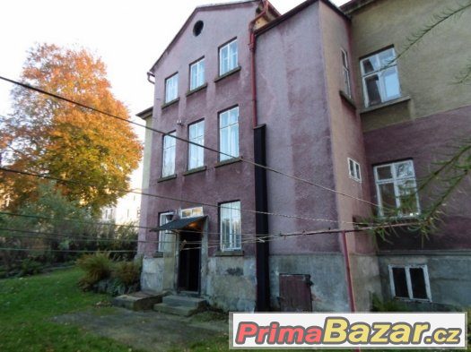 Prodej prostorného RD, Krásná Lípa, 261 m2 – fotografie 2