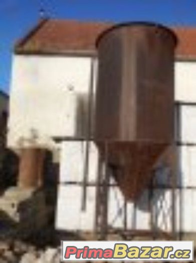 Prodám silo na obilí 5.500,-/ks Objem cca 15m3 – fotografie 2