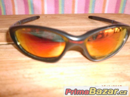 OAKLEY – fotografie 1