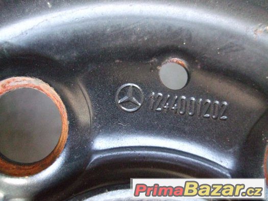 Plecháče - Mercedes W124 – fotografie 1