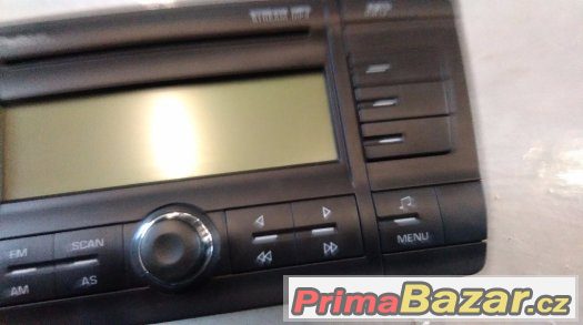 Škoda Octavia II, Autoradio Stream MP3 – fotografie 5