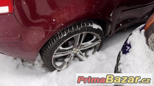 AUDI A3 8P0 -3,2 quatro - vsehne dily – fotografie 2